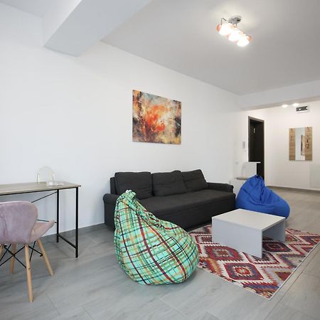 Vitan Central Oasis ---Free Secured Private Parking---Self Check-In-- Bucureşti Exterior foto