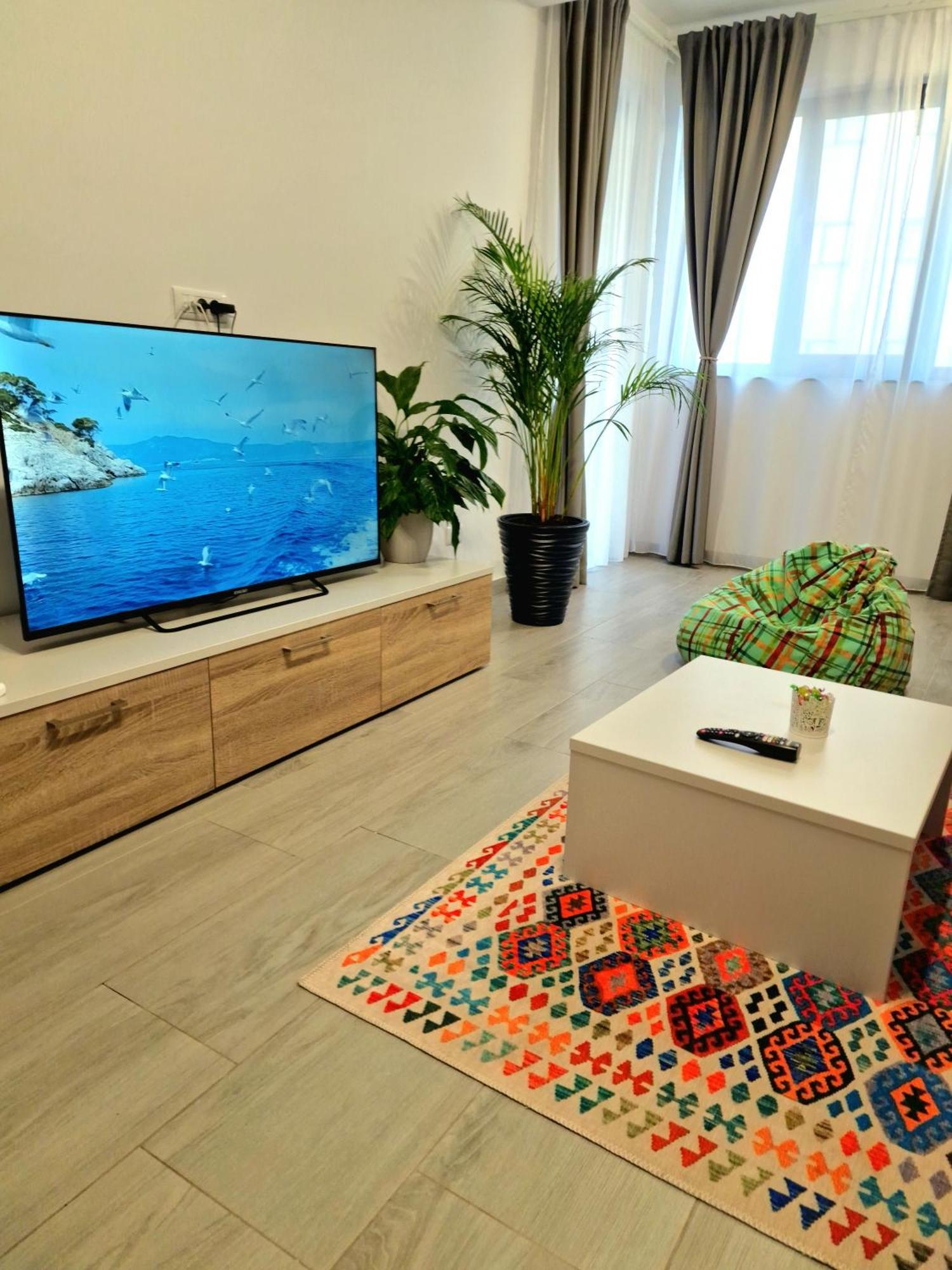 Vitan Central Oasis ---Free Secured Private Parking---Self Check-In-- Bucureşti Exterior foto